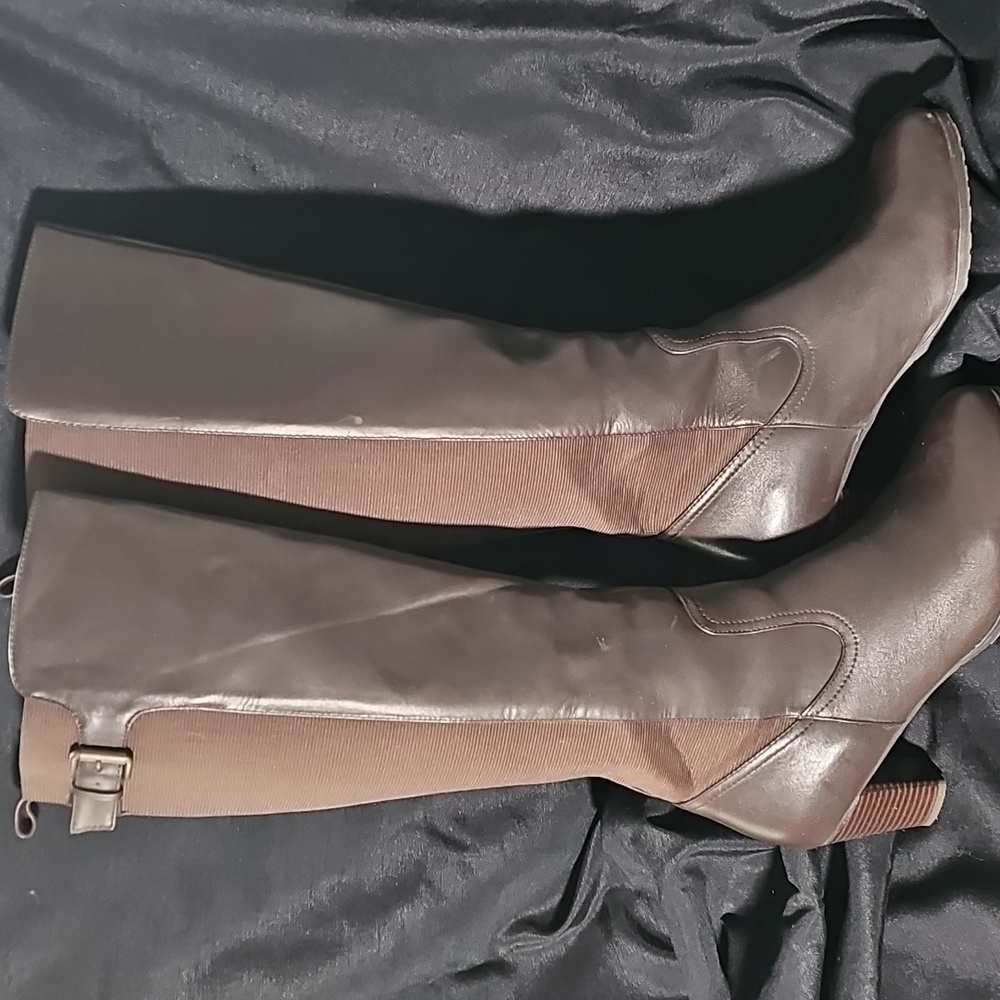 GH BASS NIB sz 10 Leather Dark Brown Heeled Boots